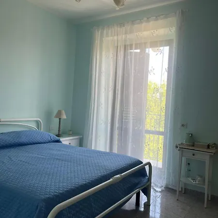 Dimora I Mandorli 2 3* 콜론넬라